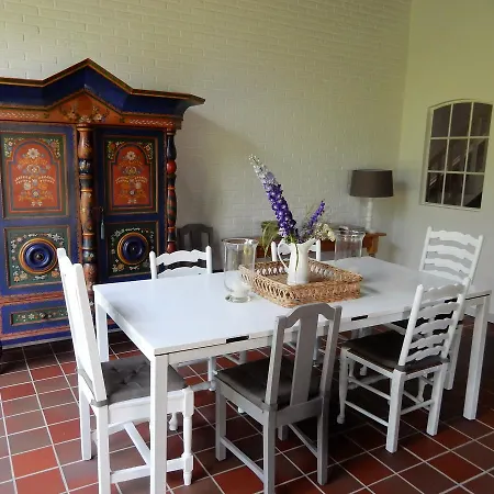 Alojamento de Acomodação e Pequeno-almoço De Hofstal